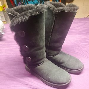 Classic Tall button uggs size 10